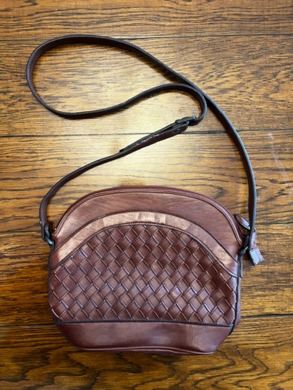 Women's Unbranded Brown Purse Shoulder bag, Zip Close, Pockets, Ex Con!